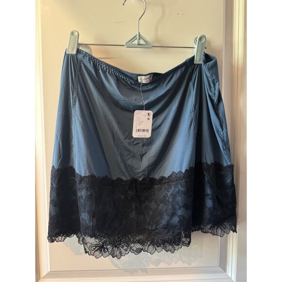 Free People Nwt￼ Party Crasher Half Slip Navy Combo Size Small - Picture 8 of 10